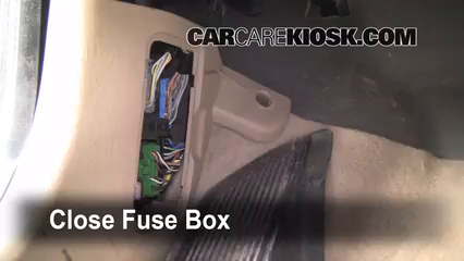 2004 ford escape alternator fuse location